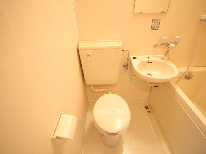 物件内観写真10　(トイレ)