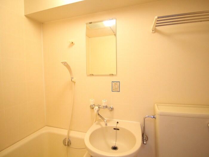 物件内観写真12　(洗面)