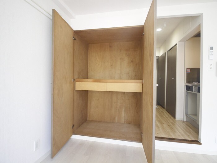 物件内観写真13　(収納)