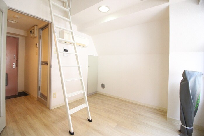 物件内観写真6　(居室)