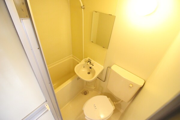 バス／シャワールーム等