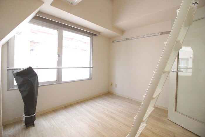 物件内観写真11　(居室)