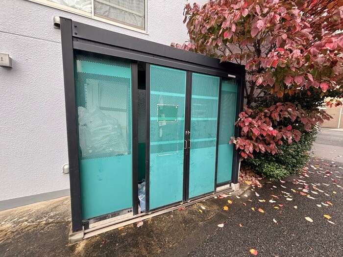 物件外観写真4　(建物設備)