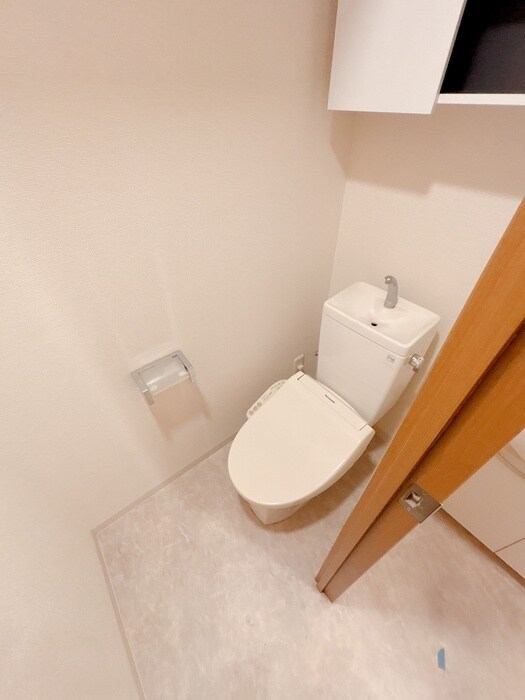 物件内観写真12　(トイレ)