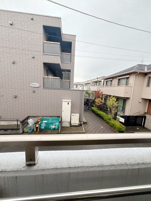 物件内観写真18　(室内からの展望)