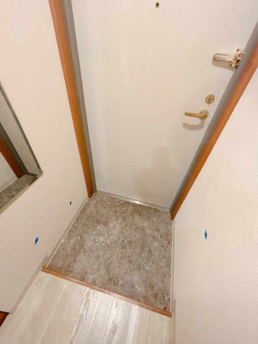 物件内観写真21　(玄関)