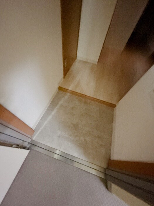 物件内観写真21　(玄関)