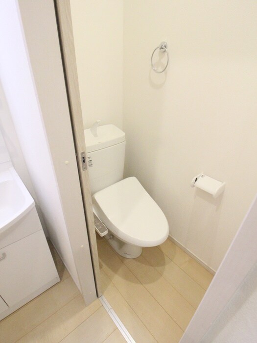 物件内観写真15　(トイレ)