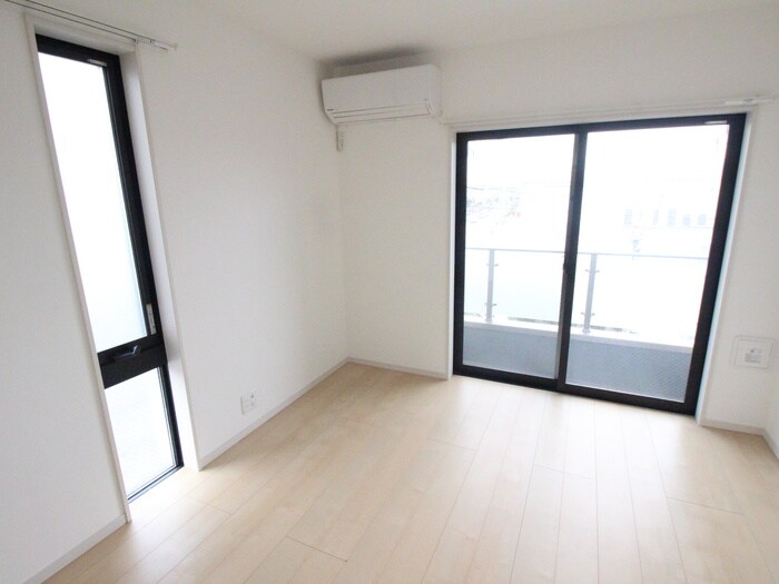 物件内観写真17　(居室)