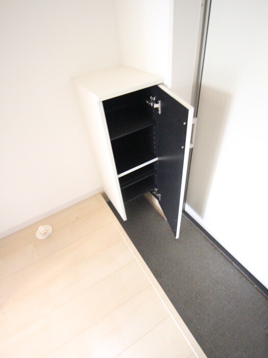 物件内観写真18　(靴箱)