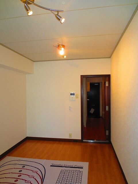 物件内観写真11　(居室)