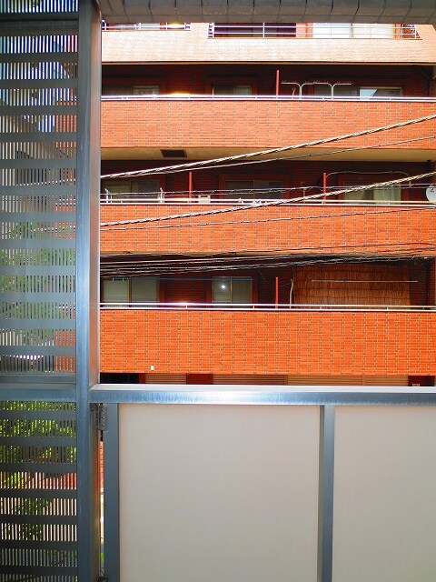 物件内観写真16　(室内からの展望)