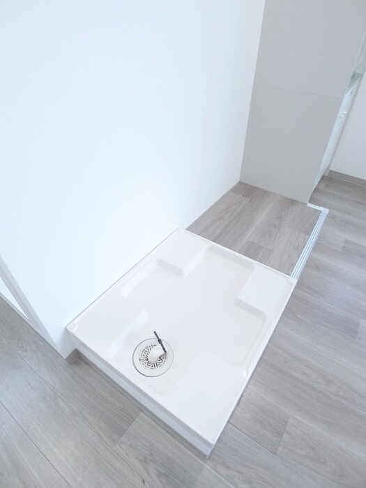 物件内観写真14　(洗濯機置場)