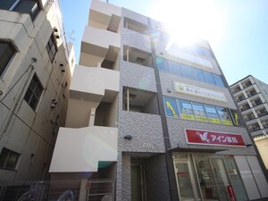 FMビル外観写真