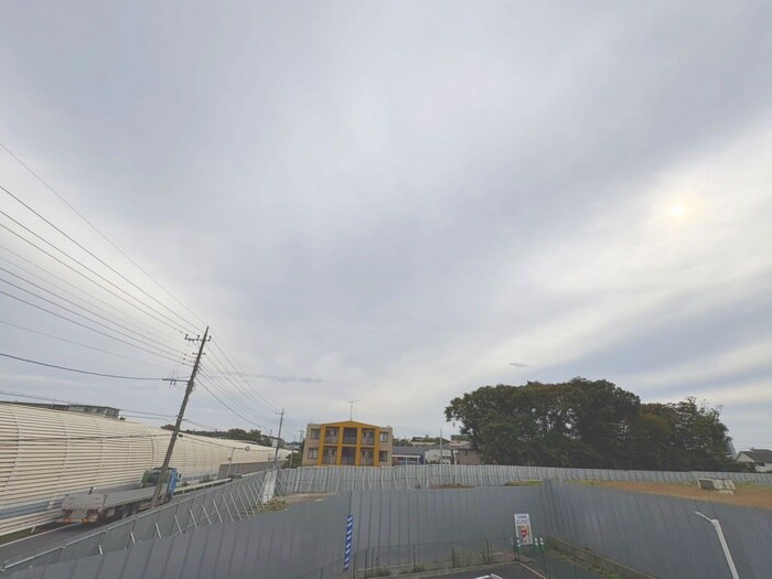 物件内観写真22　(室内からの展望)