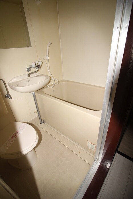 物件内観写真12　(バス／シャワールーム等)