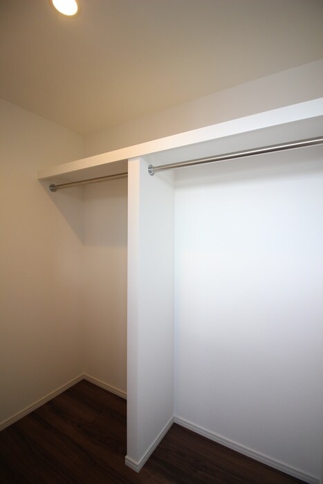 物件内観写真11　(収納)