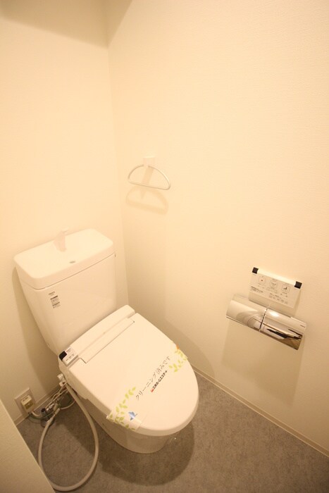 物件内観写真14　(トイレ)