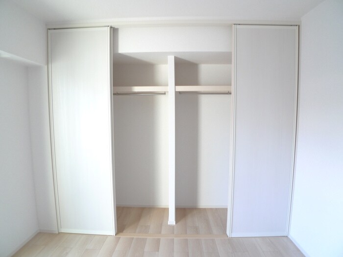 物件内観写真13　(収納)