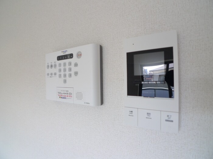 物件内観写真18　(廊下)