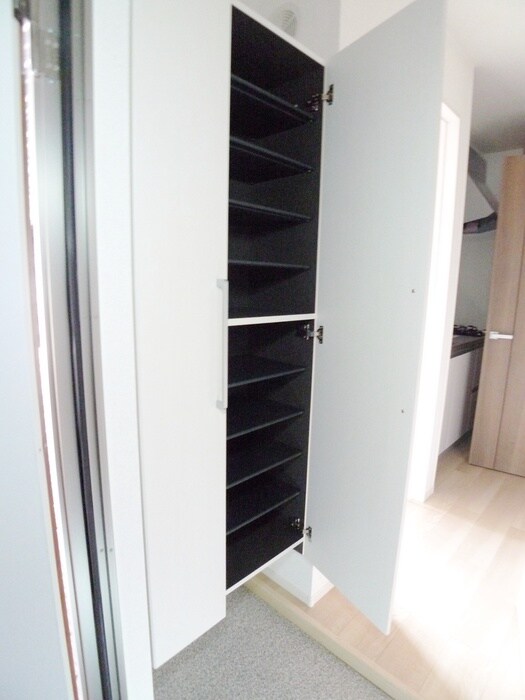 物件内観写真19　(靴箱)