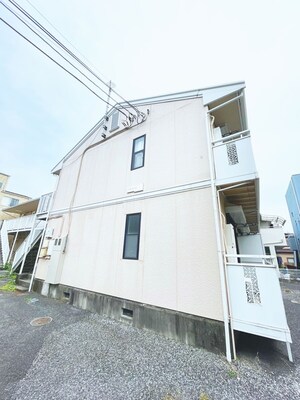 フラッツ本太2外観写真