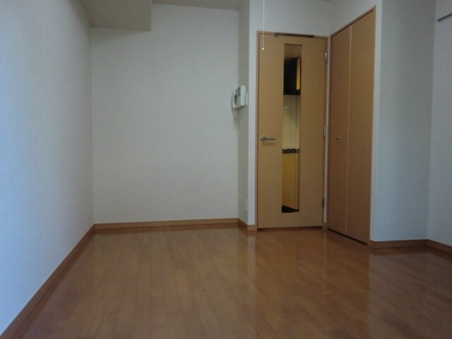 物件内観写真6　(居室)