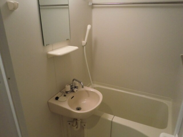 物件内観写真9　(バス／シャワールーム等)