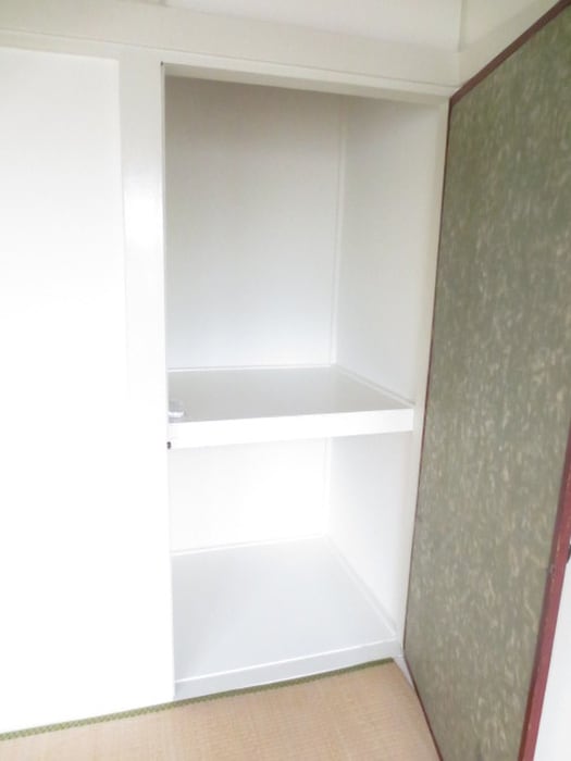 物件内観写真10　(収納)