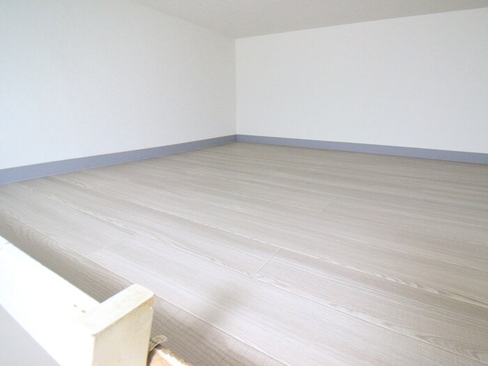 物件内観写真11　(ロフト)