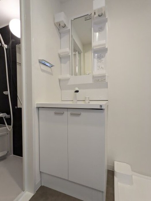 物件内観写真15　(洗面)