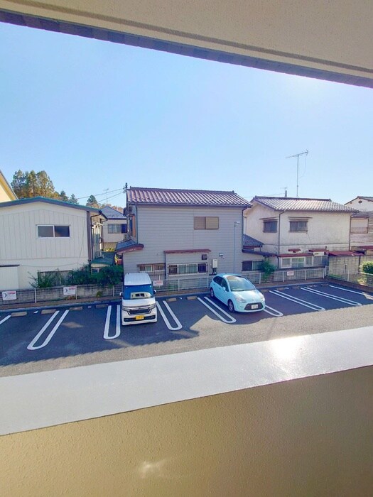 物件内観写真22　(室内からの展望)