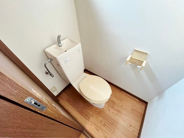 物件内観写真13　(トイレ)