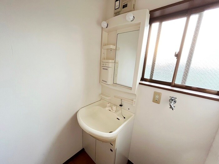 物件内観写真14　(洗面)