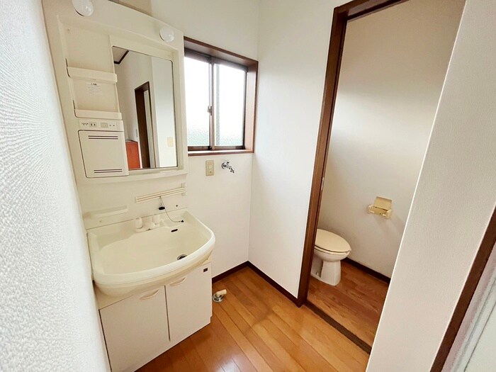 物件内観写真21　(洗面)