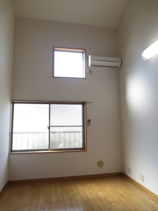 物件内観写真16　(居室)