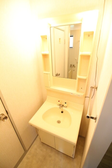 物件内観写真12　(洗面)