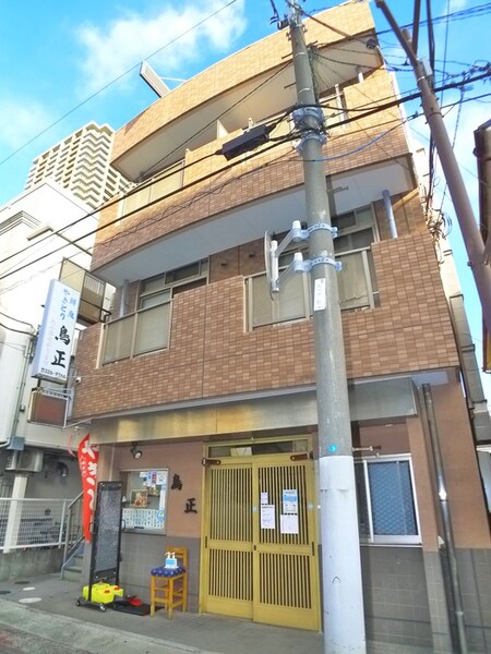 鳥正ビル外観写真