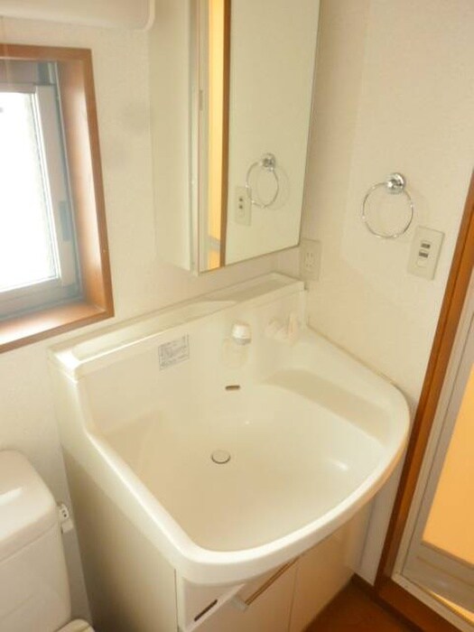 物件内観写真12　(洗面)