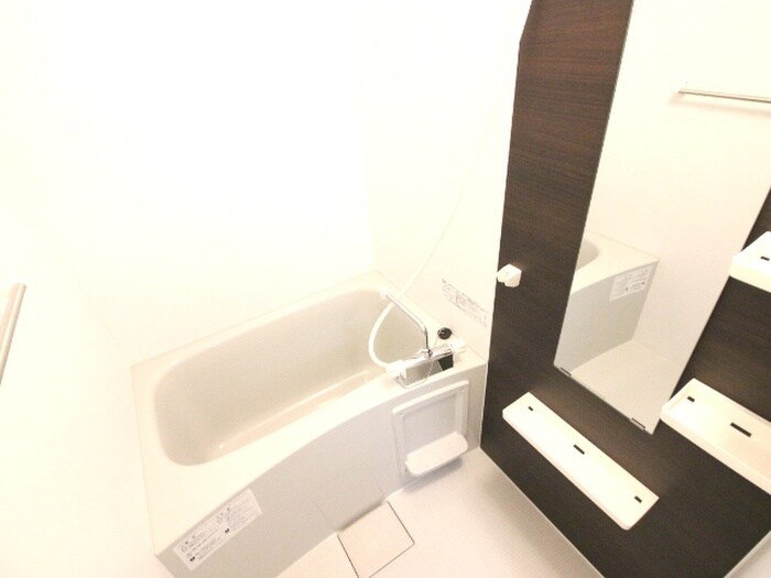 物件内観写真8　(バス／シャワールーム等)