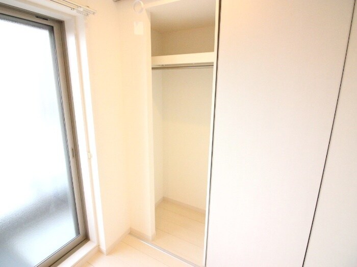 物件内観写真10　(収納)