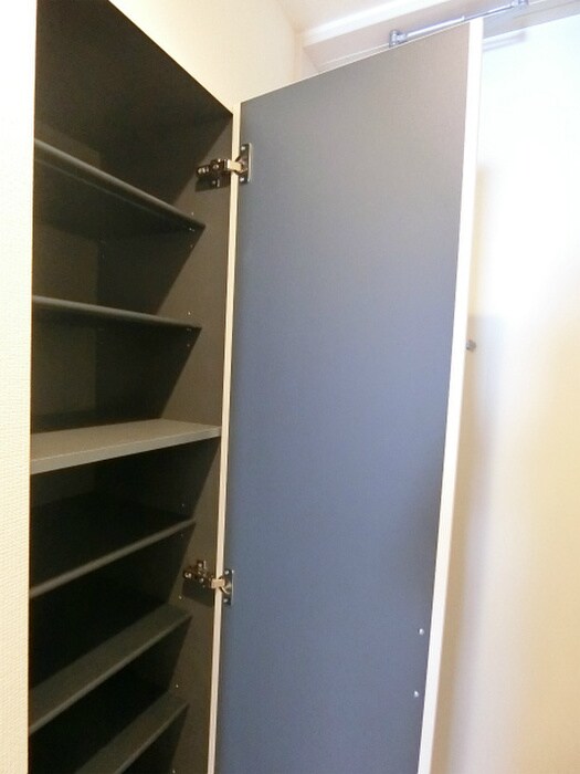 物件内観写真11　(靴箱)