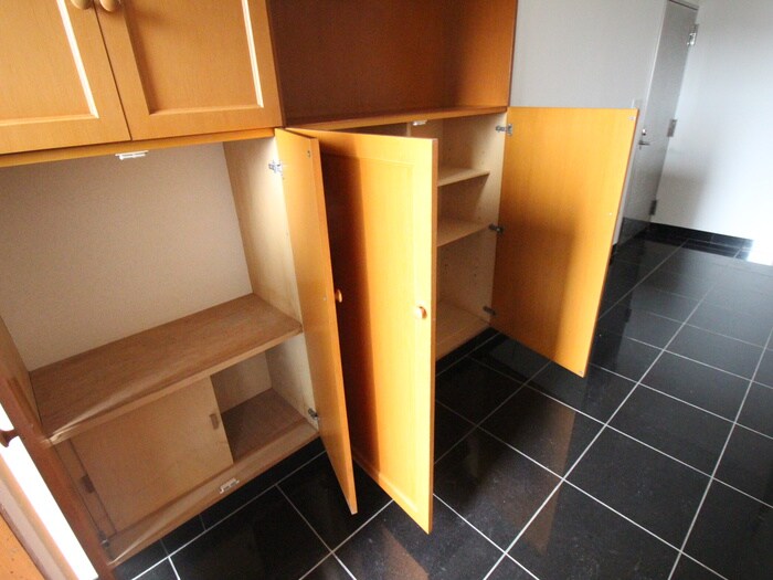 物件内観写真18　(靴箱)