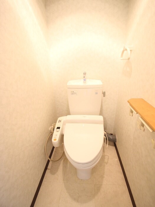 物件内観写真12　(トイレ)