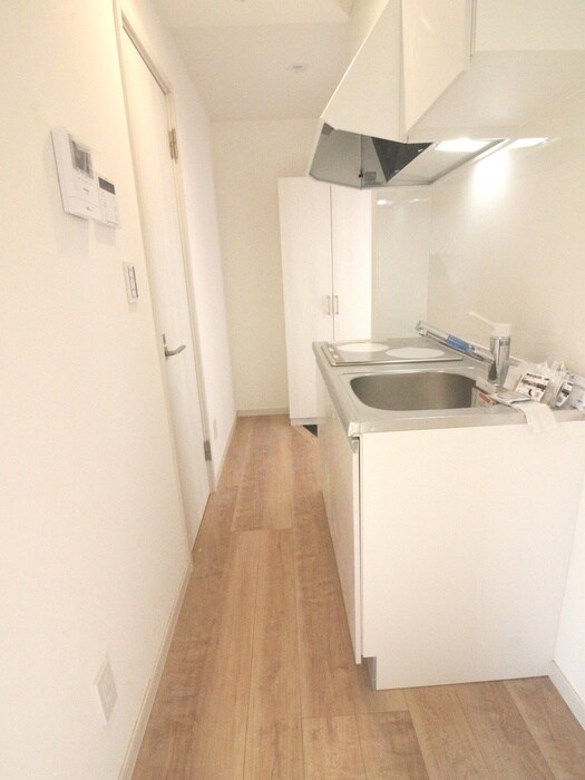 物件内観写真18　(廊下)