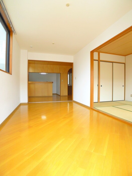 物件内観写真7　(居室)