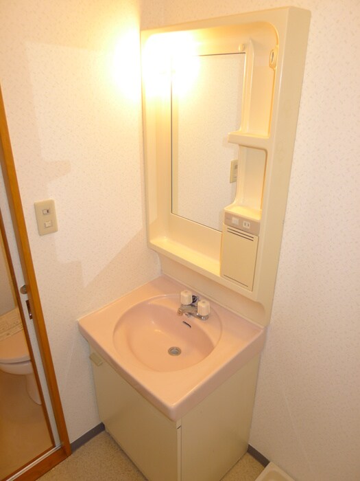 物件内観写真12　(洗面)