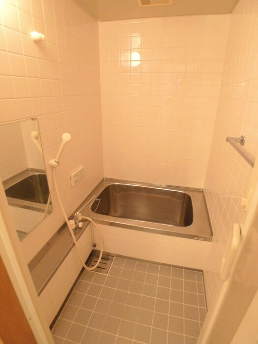 物件内観写真13　(バス／シャワールーム等)