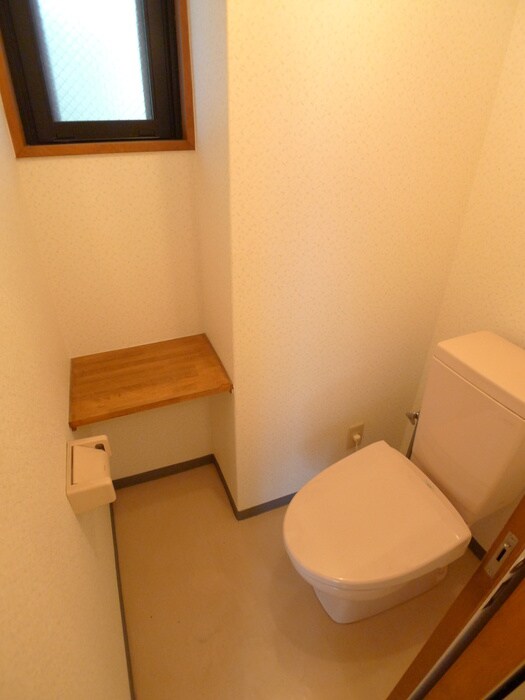 物件内観写真14　(トイレ)