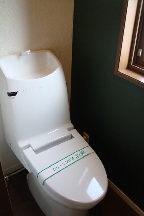 物件内観写真10　(トイレ)